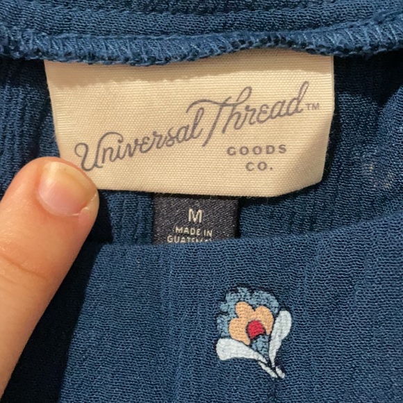 Universal Thread Tank Top - Picture 3 of 4